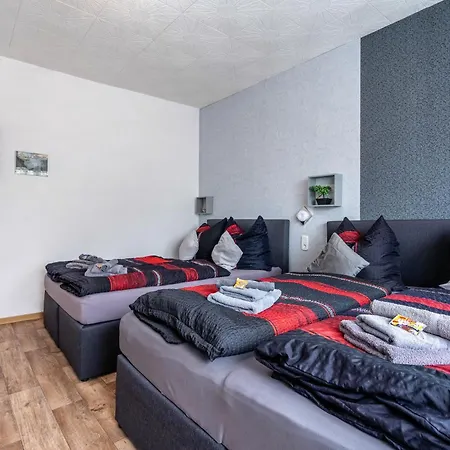 Deluxe Apartment *