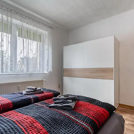 Apartment Deluxe *